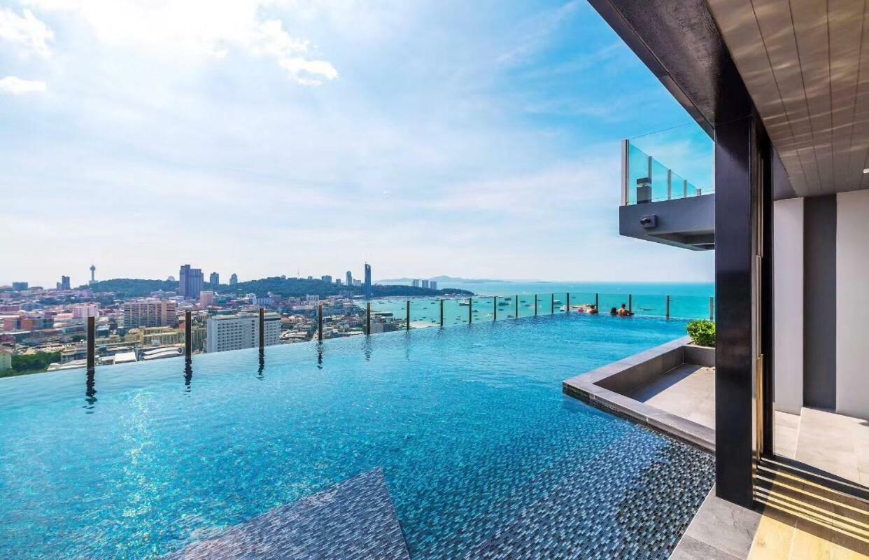 Ferienwohnung The Base Pattaya Exterior foto
